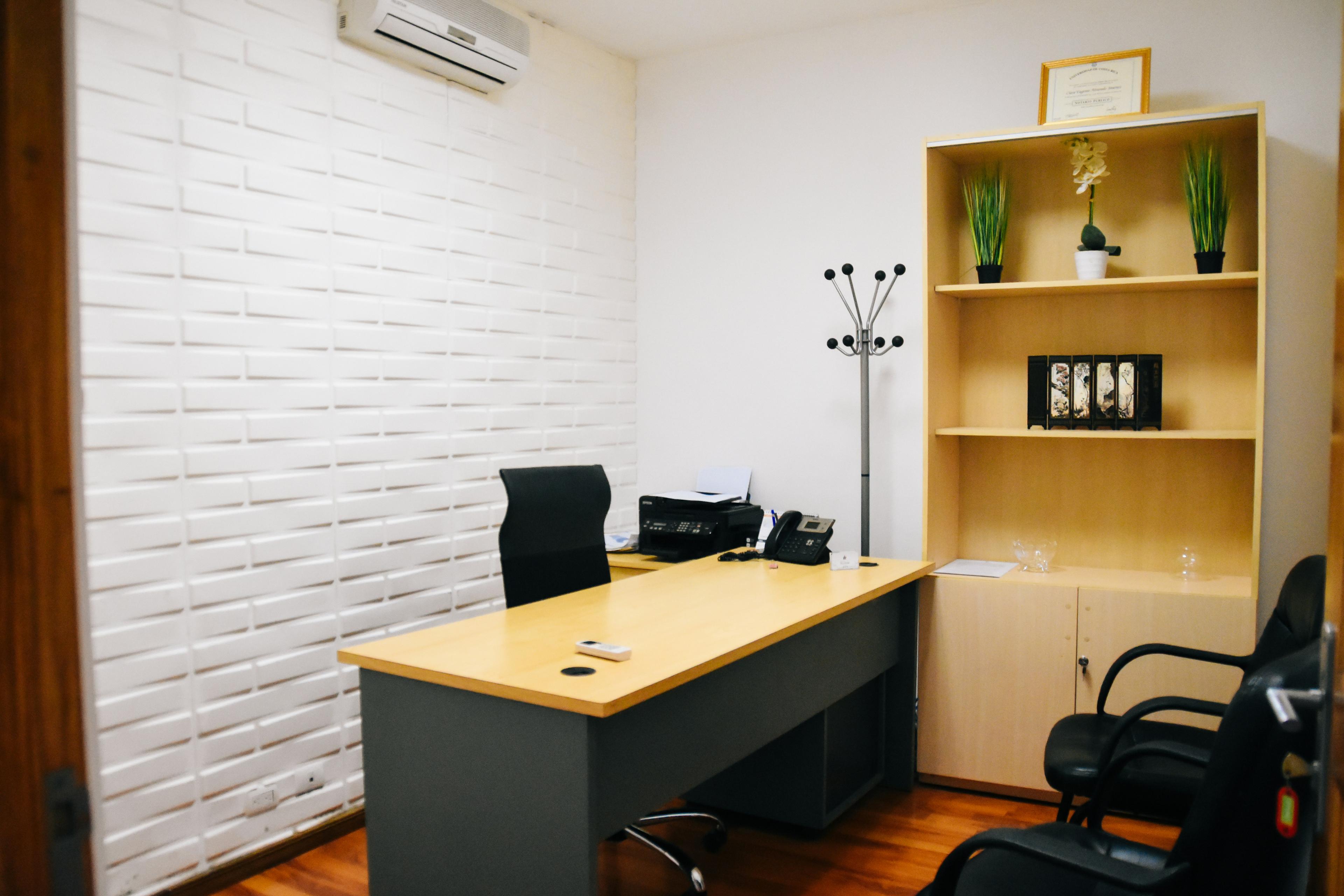 HR Rooms